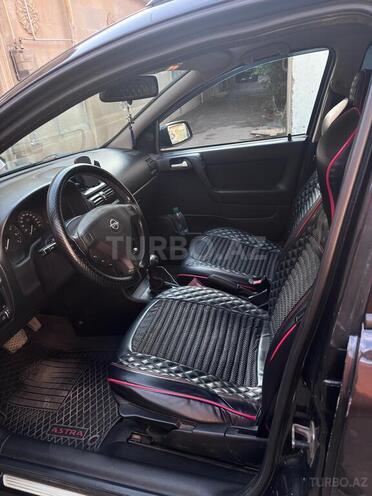 Opel Astra-2