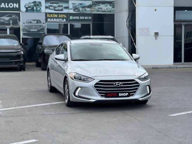 Hyundai Elantra-18