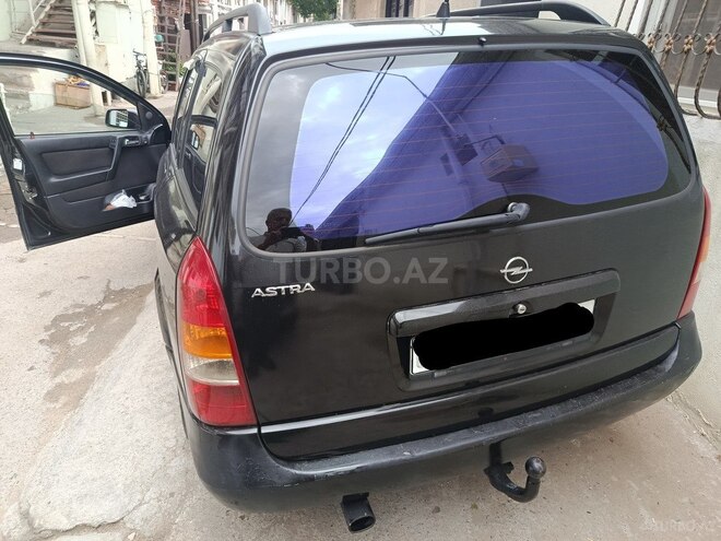 Opel Astra-4