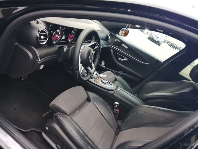 Mercedes E 200-9