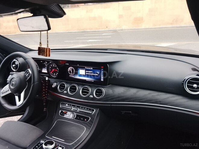 Mercedes E 200-7