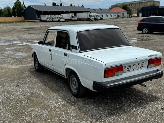 LADA (VAZ) 2107-5