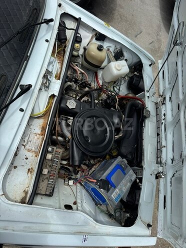 LADA (VAZ) 2107-8
