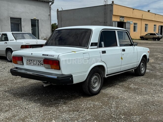 LADA (VAZ) 2107-3