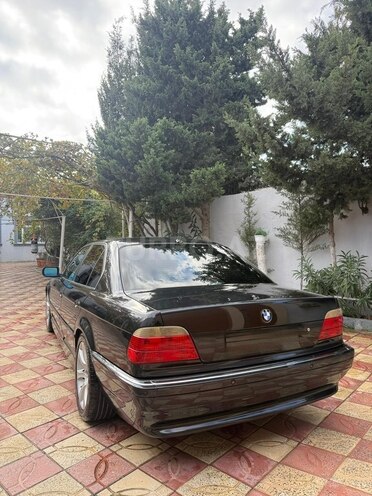 BMW 735-3