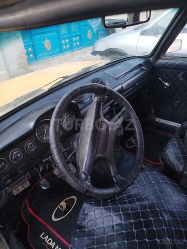 LADA (VAZ) 2106-4