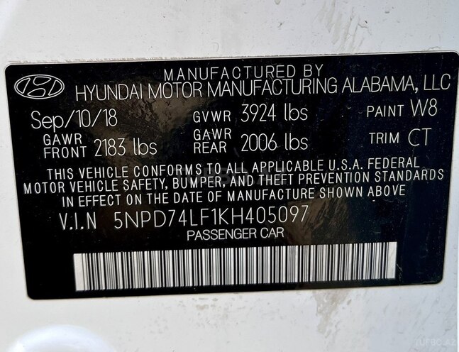 Hyundai Elantra-18
