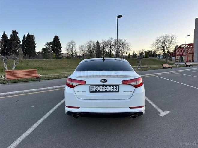 Kia Optima-2