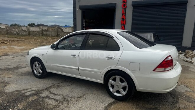 Nissan Sunny-6