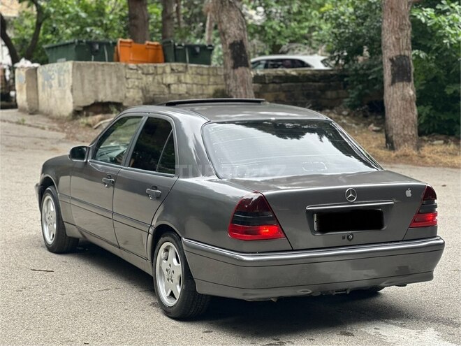 Mercedes C 200-6