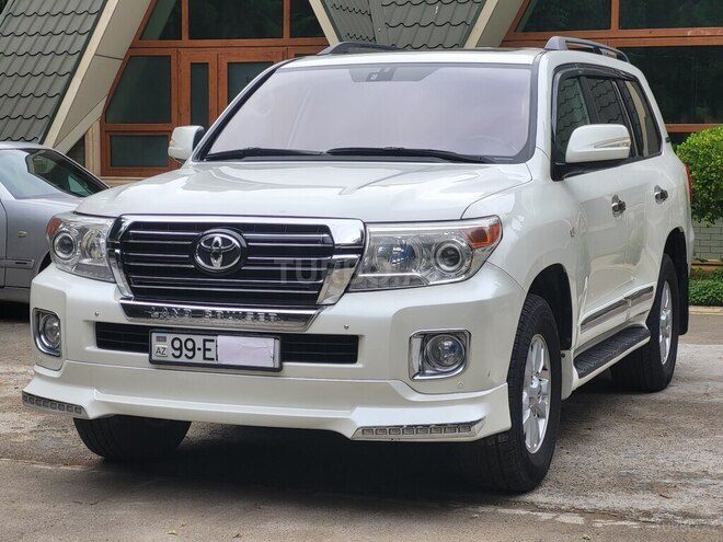 Toyota Land Cruiser-4