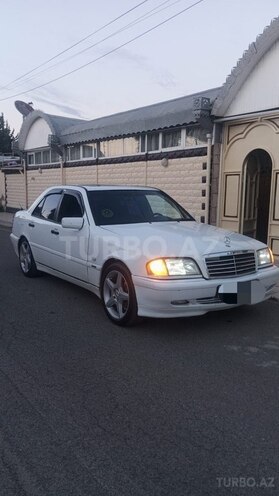 Mercedes C 230-6