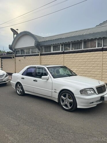 Mercedes C 230-5
