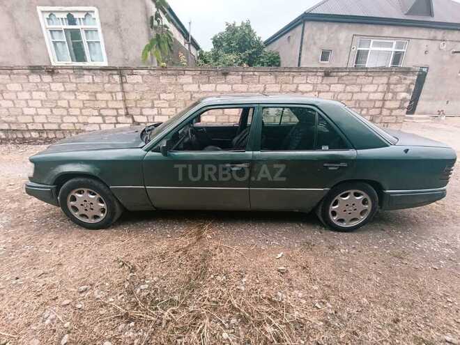 Mercedes 300 D-2