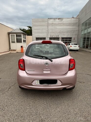 Nissan March-2