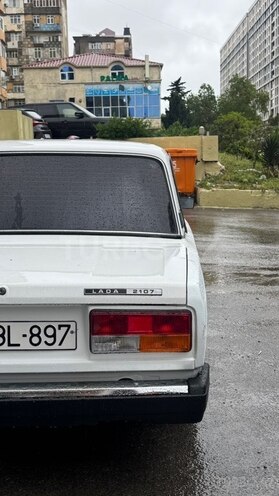 LADA (VAZ) 2107-10