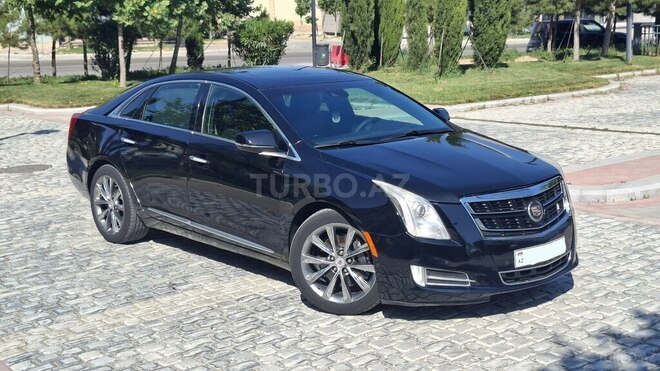 Cadillac XTS-1