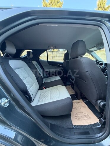 Chevrolet Equinox-5
