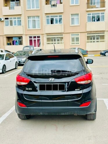Hyundai ix35-4