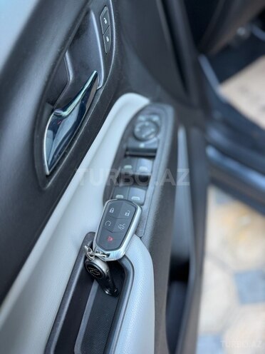Chevrolet Equinox-8