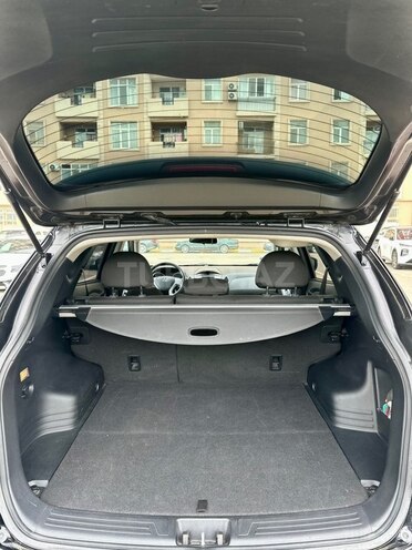 Hyundai ix35-7