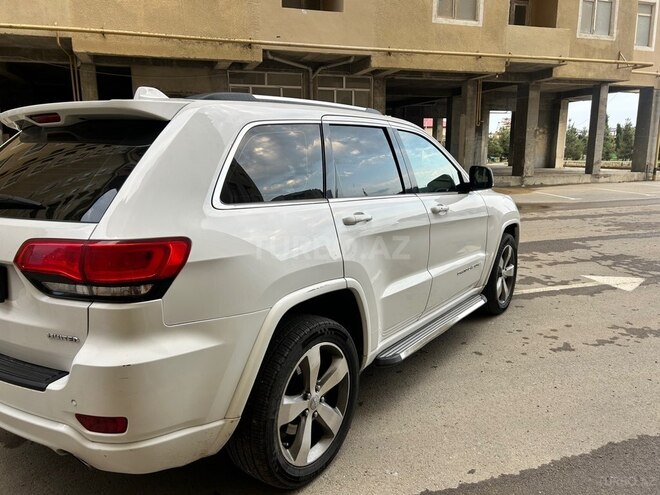 Jeep Grand Cherokee-11