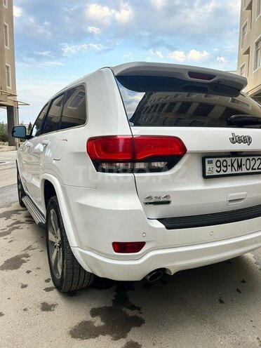 Jeep Grand Cherokee-6