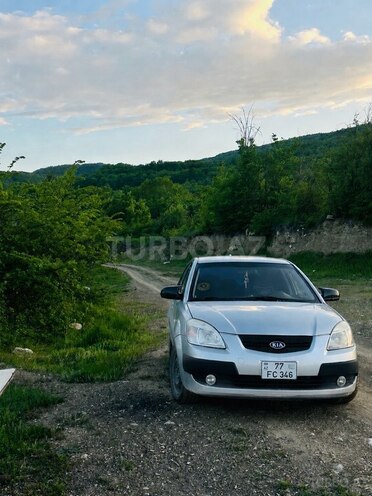 Kia Rio-7