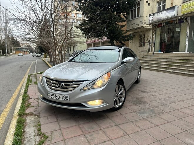 Hyundai Sonata-6