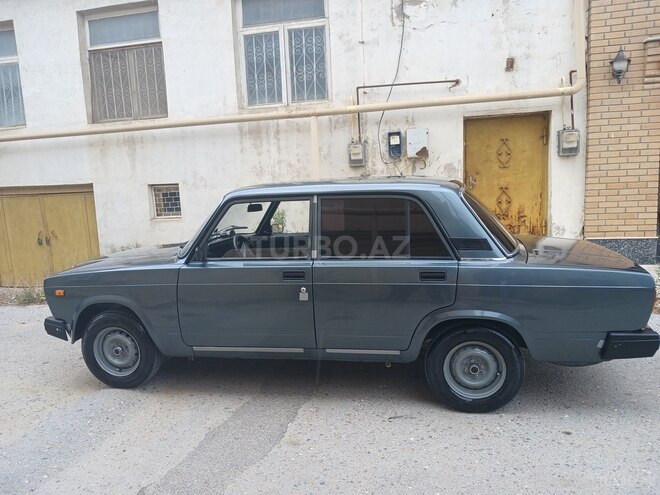 LADA (VAZ) 2107-5