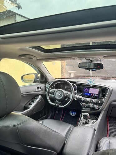 Kia Optima-13