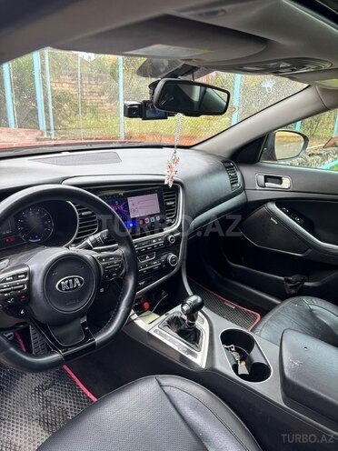 Kia Optima-16