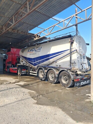 DAF 105 XF-9