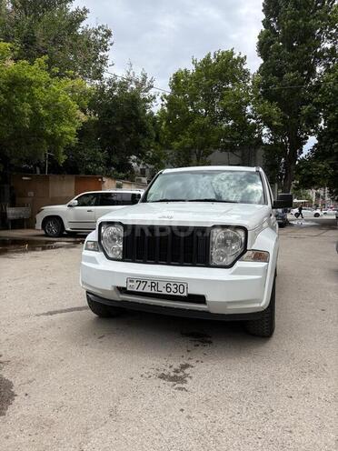 Jeep Grand Cherokee-2