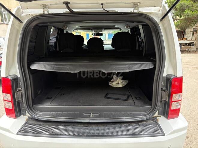 Jeep Grand Cherokee-8