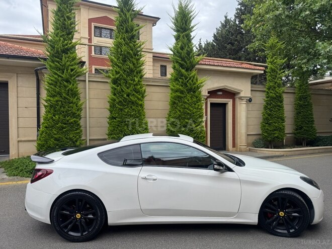 Hyundai Genesis Coupe-4