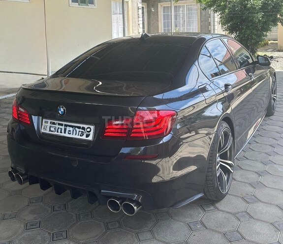 BMW 525-9