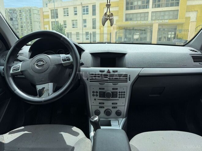 Opel Astra-4