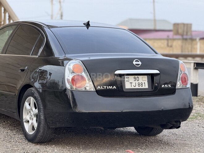 Nissan Altima-9