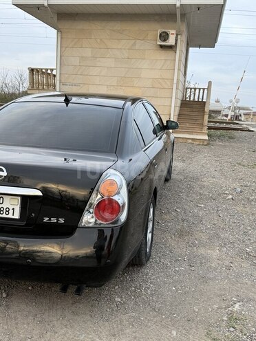 Nissan Altima-7