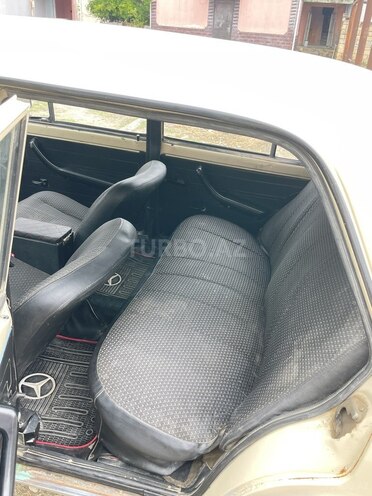 LADA (VAZ) 21011-7