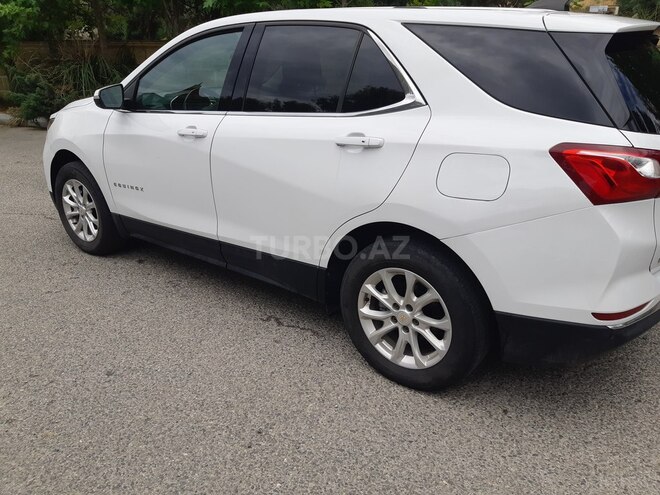 Chevrolet Equinox-5