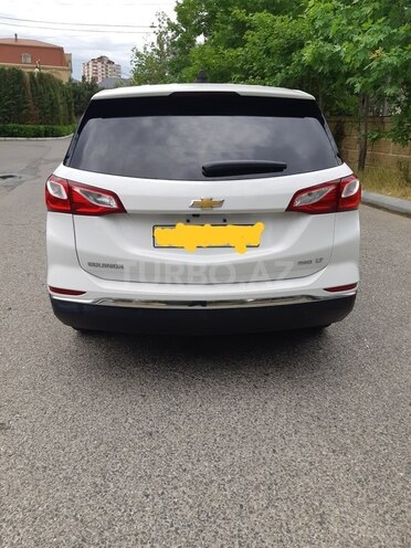 Chevrolet Equinox-2