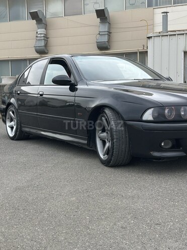 BMW 525-9