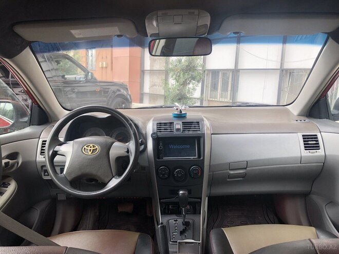 Toyota Corolla-6