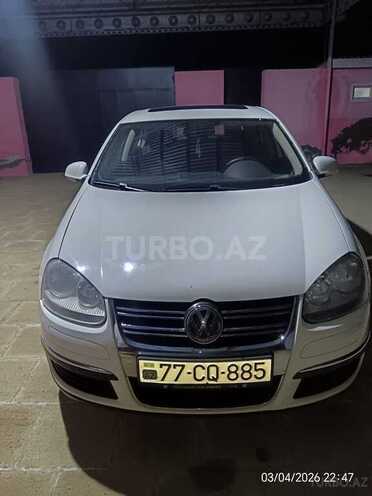 Volkswagen Jetta-1