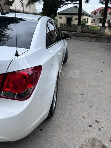 Chevrolet Cruze-6