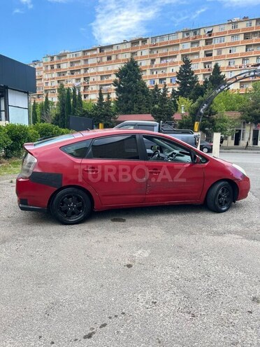 Toyota Prius-5