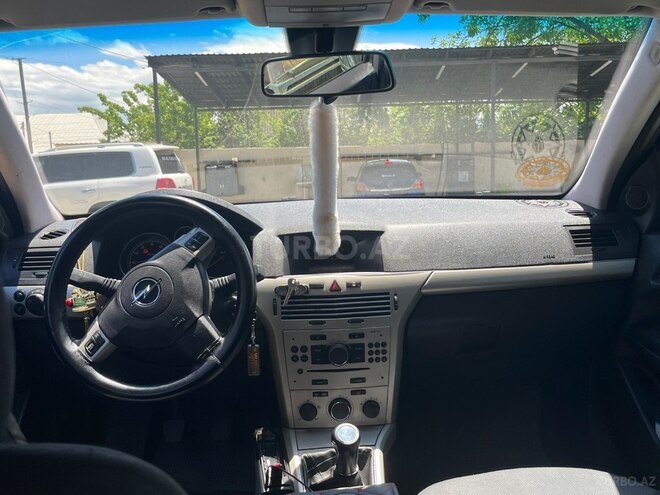 Opel Astra-10