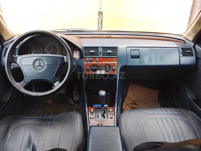Mercedes C 180-4